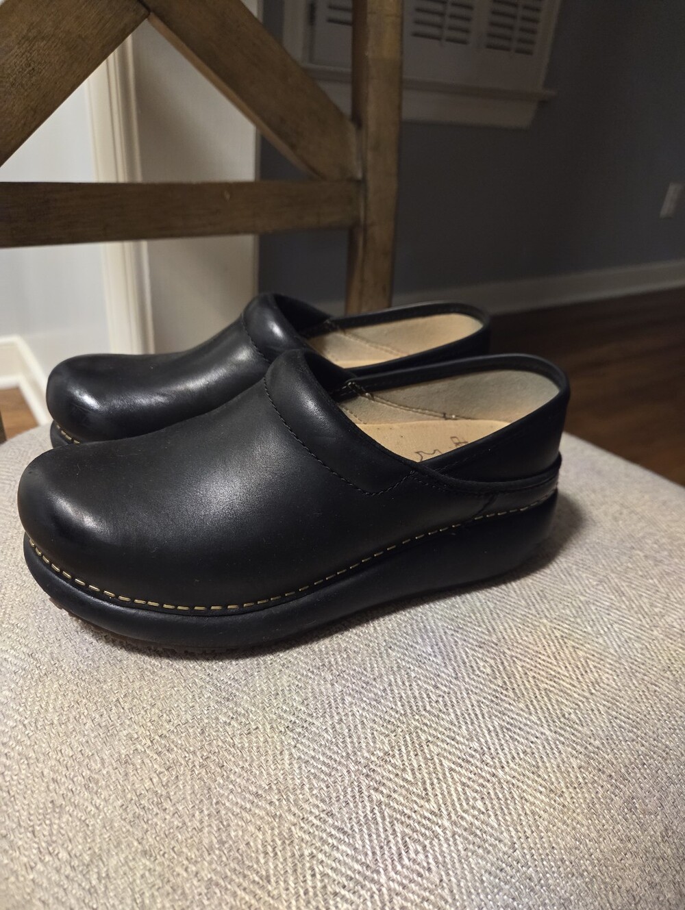 Dansko Platform Pro Black Burnished Leather Clog Women's Size EU 36.5 US 6